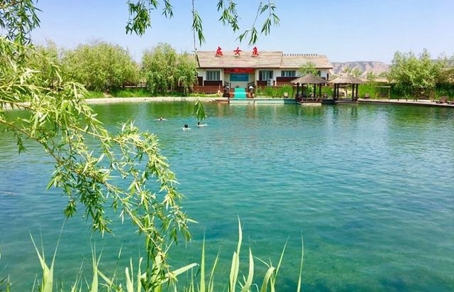 �ж���ʦ�� Ǣ���͸���
