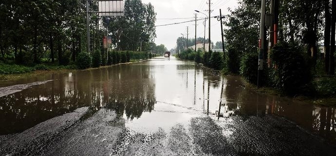 ����٣���ʦ��æ��ɶ�����������24�����������ţ�ͬ�ý�ʦ��ɽ��ˮ�ø�����������