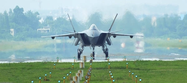 Ϊ�����Ƽ�20����ʿ�����������н�꣬��н��ǧΪ�������20