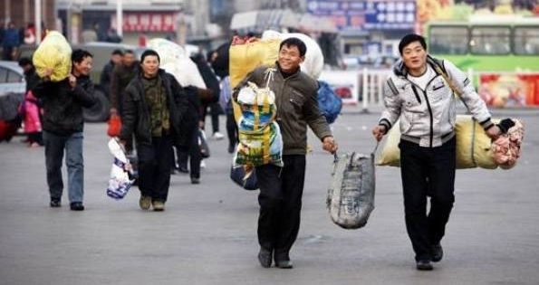 �����ֵأ�ȥ�����Ҳ��������3������ְҵ��ʱ����������8ǧ