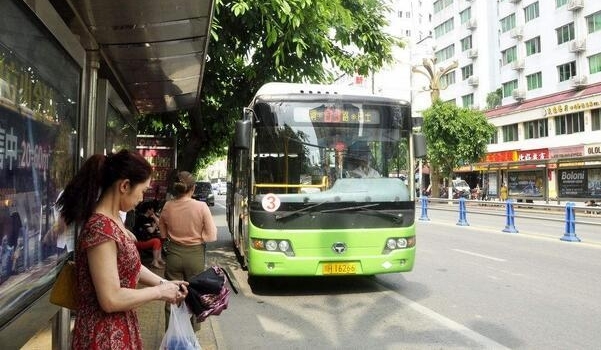 ũ���к�����׬��ѧѧ�ѣ��������������������󣬱�����һ�ʽ���