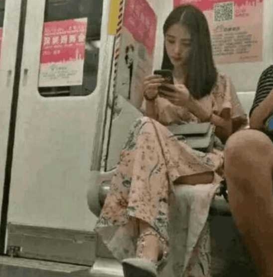 ������ż�������۸���90����Ů ����: ��������̵�ûë��