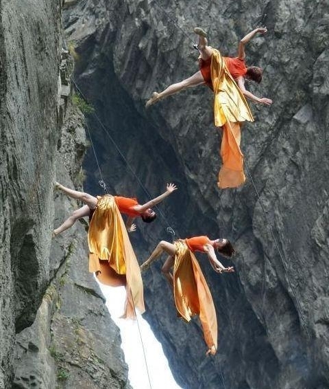 �����ϵ��赸��������һ����������������߾�����赸