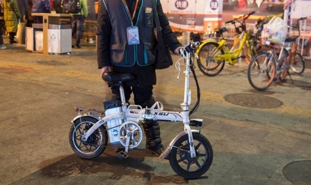 �����ֵأ�ȥ�����Ҳ��������3������ְҵ��ʱ����������8ǧ