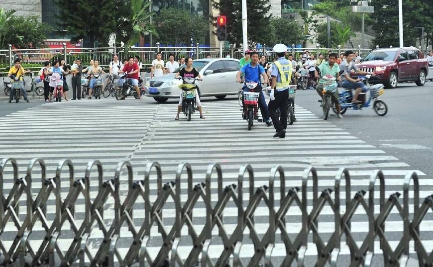 �����̽ͷʽ����Ʊ�ײ�ɣ�û�뵽���ҵĻ��ں��棬���ѣ����