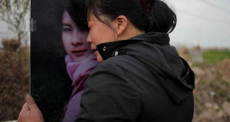 ����ʼ�������������� 4λ�����������彲������Ĳ�����Ӧ