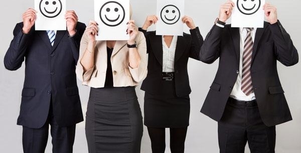 һ����н1����Ա��VS������н3ǧ���Ա������ѡ�ĸ���