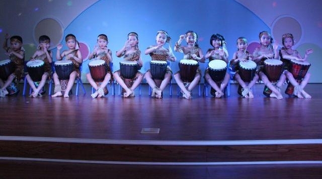 ���¾��ü���������ʯ������Ӣ���׶�԰�ٰ��׽�¶������ֻ�