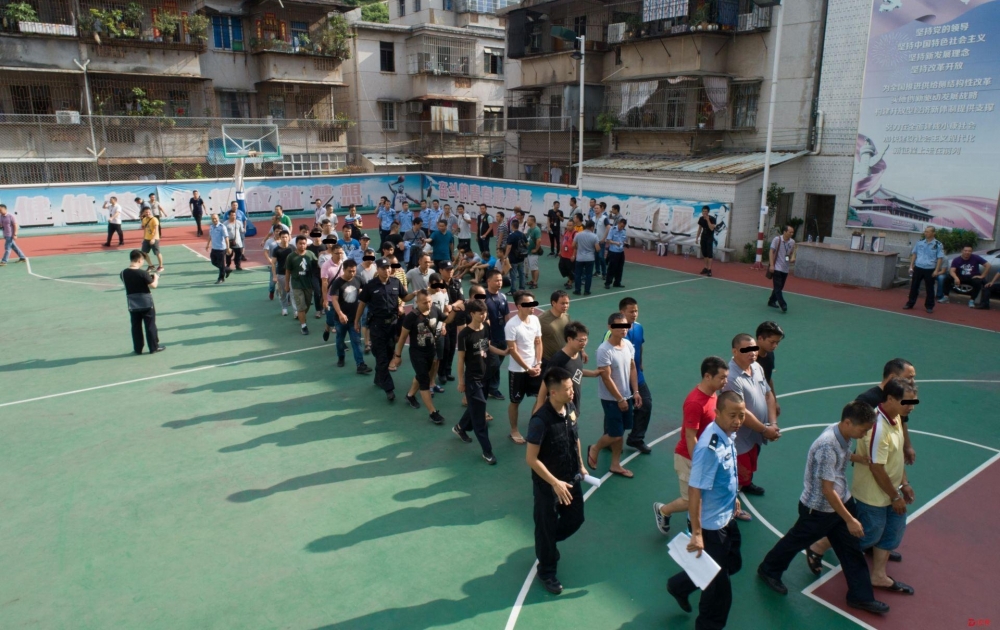 ���ǻ�����顱 ���ڷ�թ���������˷�ĳ����200������