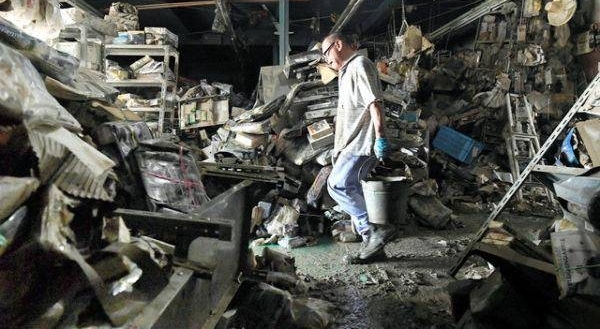 �ձ���������ģ�͵꣡�����˶����ˣ�