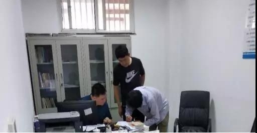 �չ�����Ⱥ�� ���Ե���Ϊ��