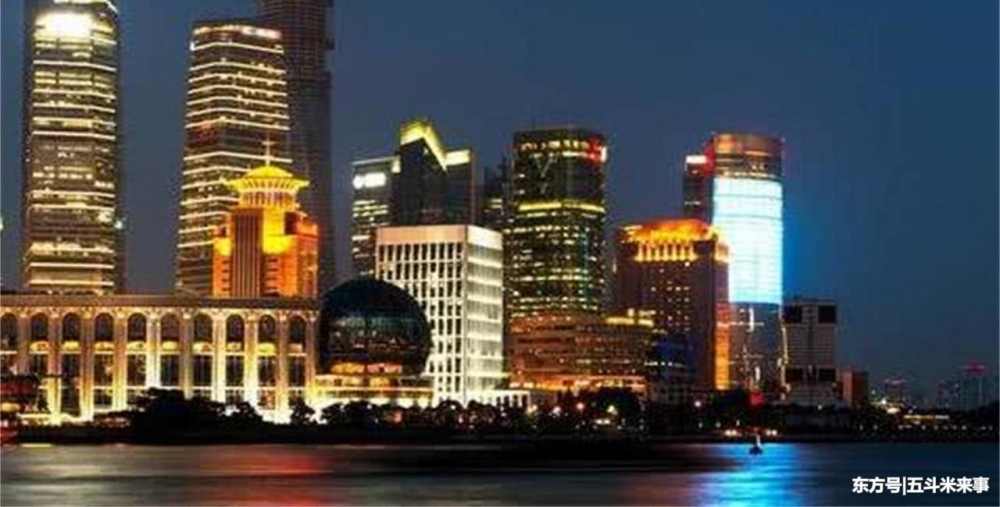 �й�����ձ��˵ĳ��У��˿ھ���10���ˣ��ձ���ֻ�Ӱ���������