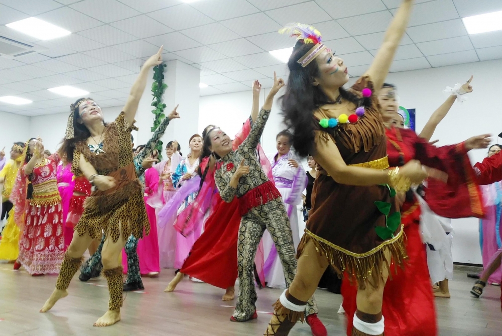 ��ʮ��������ɡ��󿧡���ı�����ֽ�˫����