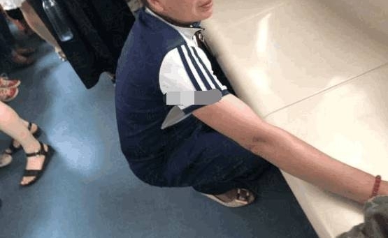 ��ţռ������, �������ִ�������ô��? ����: ֱ������ȥ!