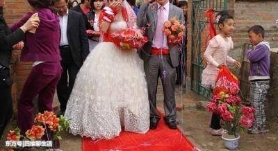 Ը�����ũ���Ů���ǣ����������ر����һ����Ư��