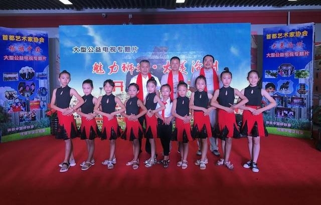 �������й����߽�������ʨ�Ǵ������ݡ��Ŀ�����ʽԲ�����