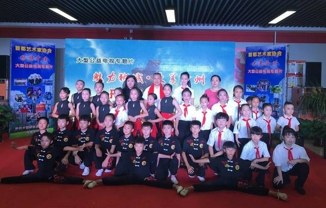 �������й����߽�������ʨ�Ǵ������ݡ��Ŀ�����ʽԲ�����