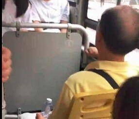 �����ڹ�������������ز���ʶС�к�������С�к�����