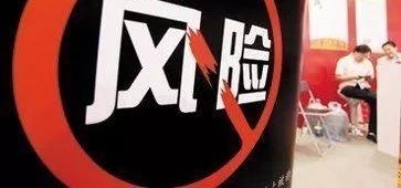 ɽ򷿺Ǹ£ŮѷֺҲûˡ