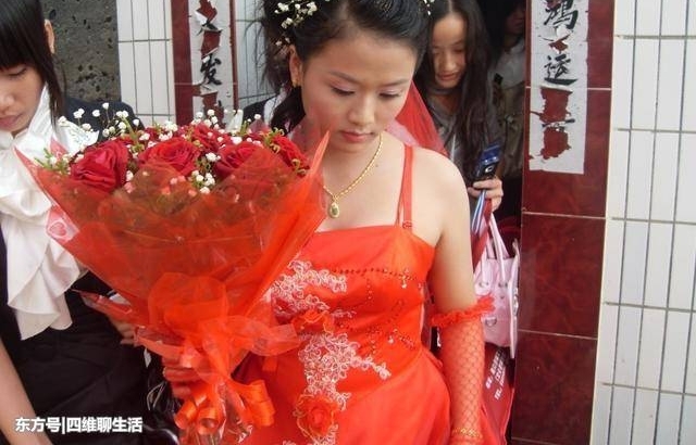 Ը�����ũ���Ů���ǣ����������ر����һ����Ư��