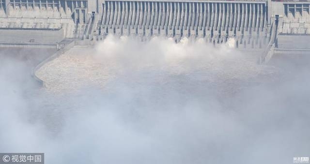 ������������ˣ���Ͽ�߿�й�鳡��׳��