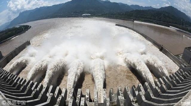 ������������ˣ���Ͽ�߿�й�鳡��׳��