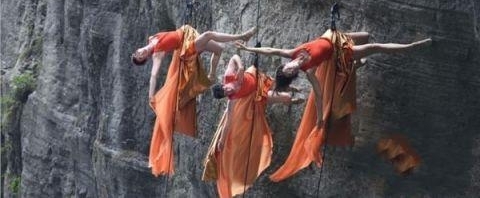 �����ϵ��赸��������һ����������������߾�����赸