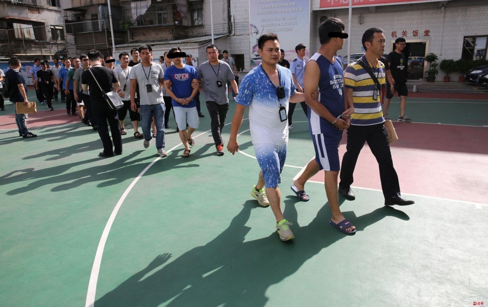 ���ǻ�����顱 ���ڷ�թ���������˷�ĳ����200������