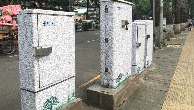 ������ͷ��ͨѶ������������ֽ����Ư����