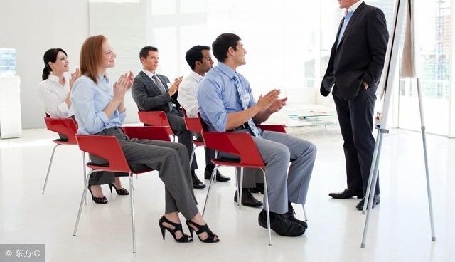 ��տ�Ƚ��ڣ����ڽ���ǹ���ִ����