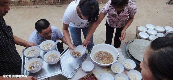 һ�ٷ�ʮ����ʮ�룬�����ĺ�ˮ�棬��ҳԣ�