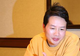 ں¸١Ԭ¡ƽϴŶ䡱Ϊ£