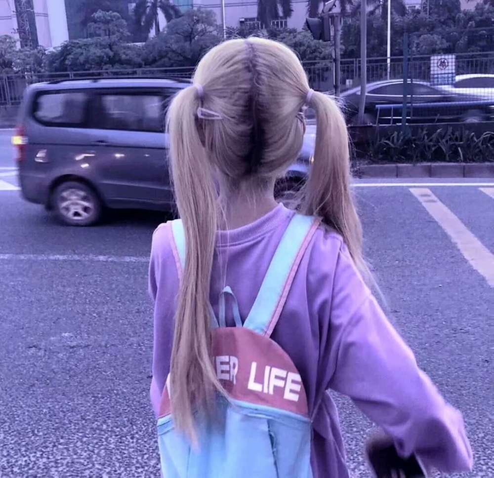 ֻѰ ԺÿŮͷ