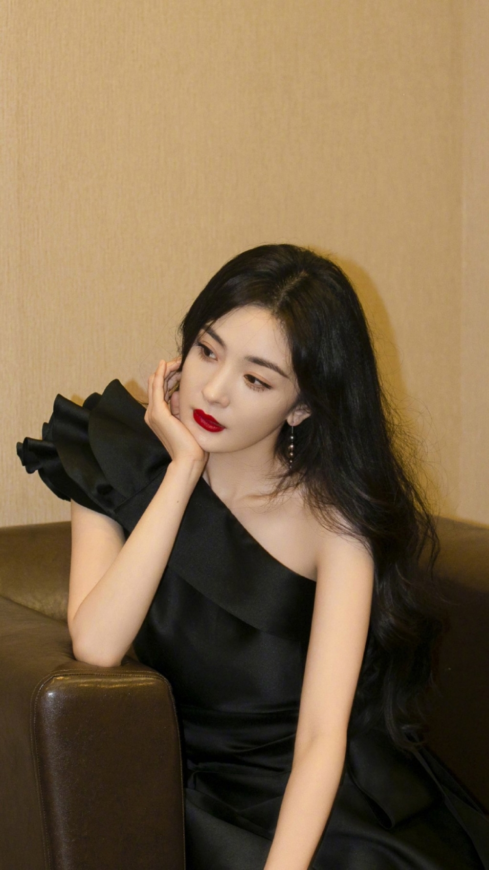 ݸź촽ʮŮд