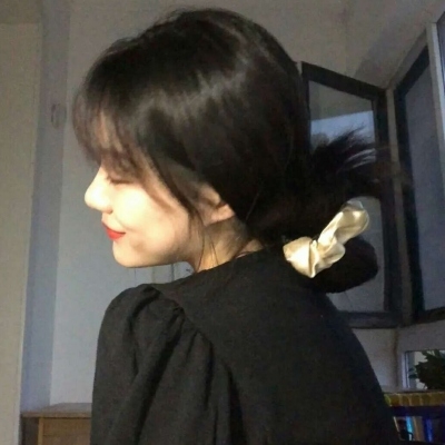 ŮģΧ˸зͷѡͼƬ