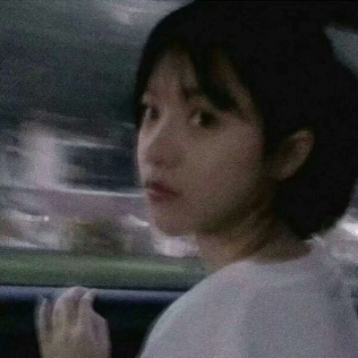 ŮģΧ˸зͷѡͼƬ