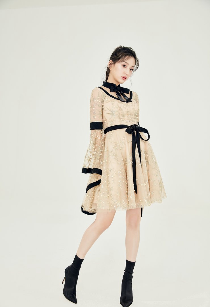 ������������ŮMOON�����Ը�˽����