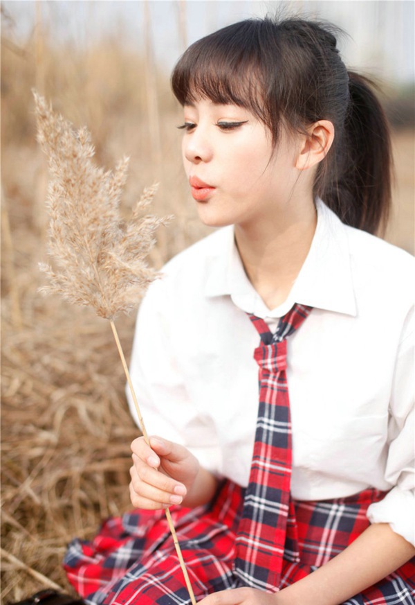 崿˫βŮд}ȻջƬ